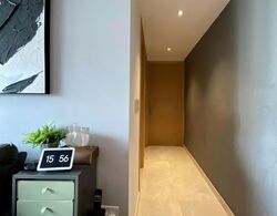 Commonwealth Towers (D3), Condominium #501014251